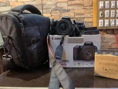 Canon 200d