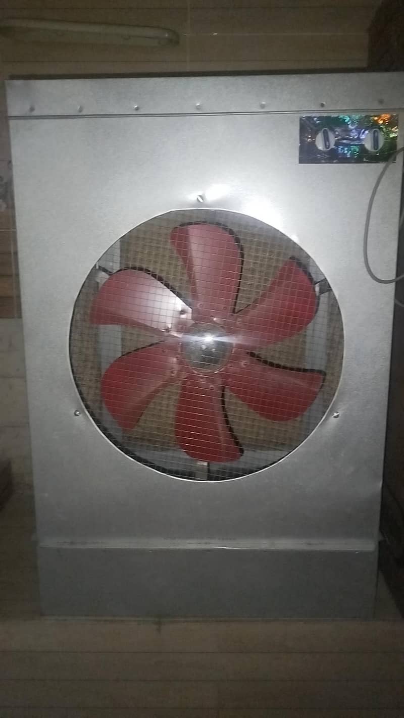 roomcoler condition 10/10 2