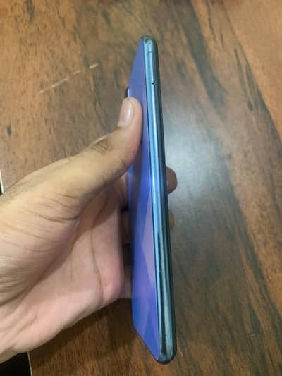 Vivo Y21e.          (Call or Whatsapp only)