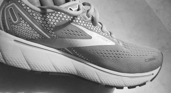Brooks shoes Used like new