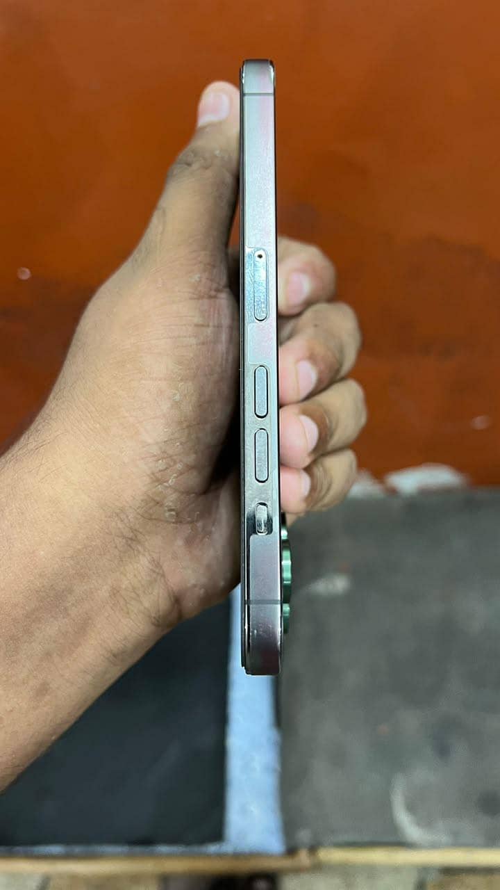 Apple iPhone 13 Pro 5