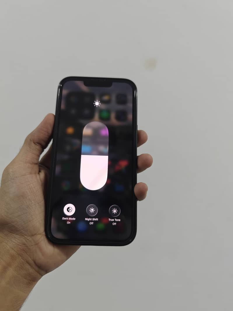 Apple iPhone 13 Pro 4