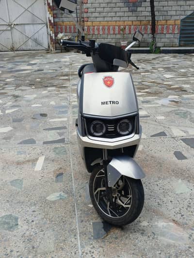 metro m6 lithium