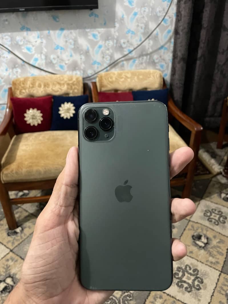 Apple iPhone 11 Pro Max 0