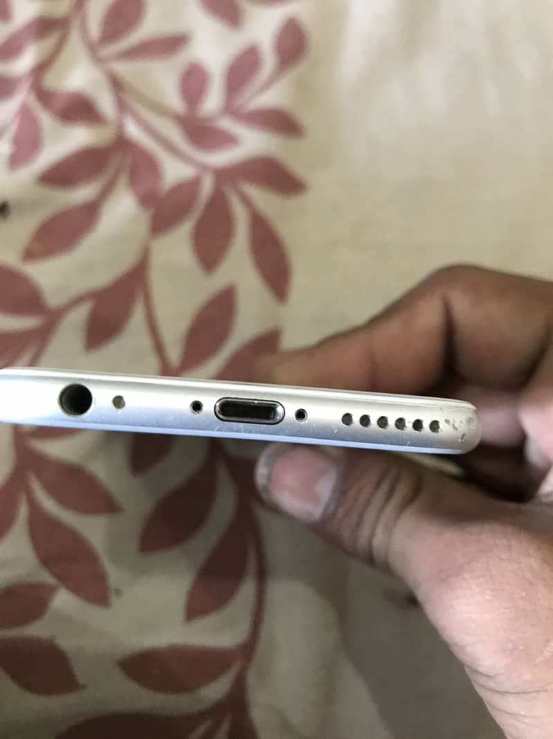 Apple iPhone 6 2