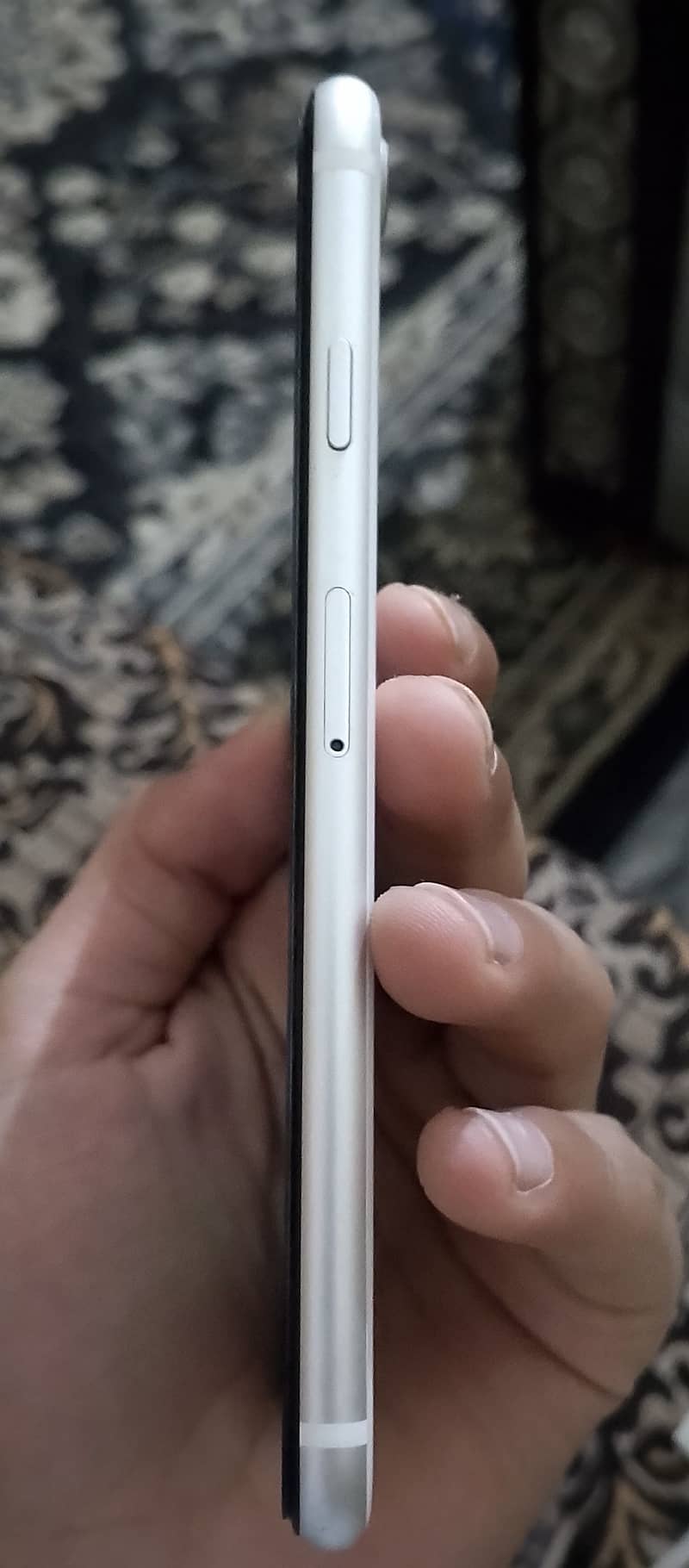 Apple iPhone SE 3
