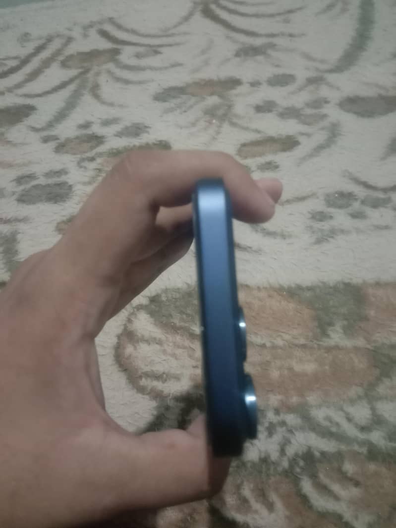 Apple iPhone XR 2