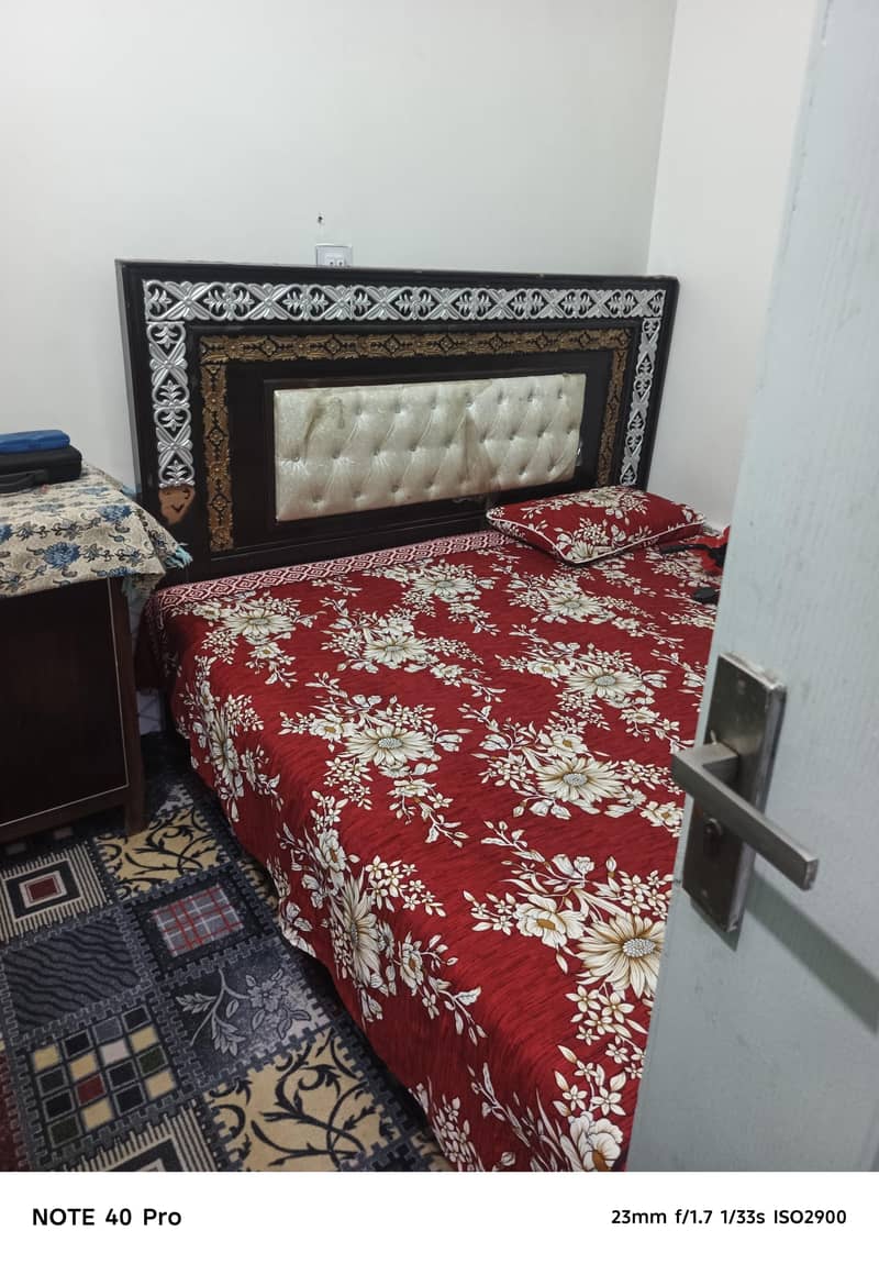 Double bed 4