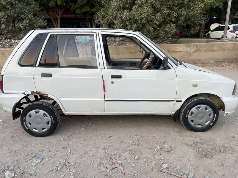 Suzuki Mehran 2011 7