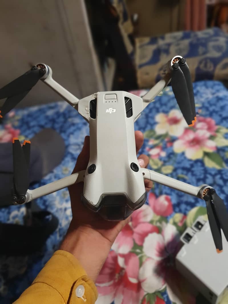 DJI MINI 4 PRO WORKING CONDITION 9