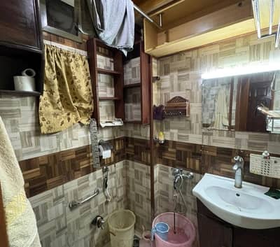 In E-11/3 350 Square Feet Office For rent