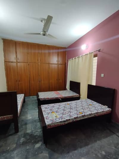 Butt girls hostel ( Gulberg 2 )
