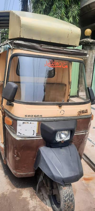 sazgar loader rickshaw