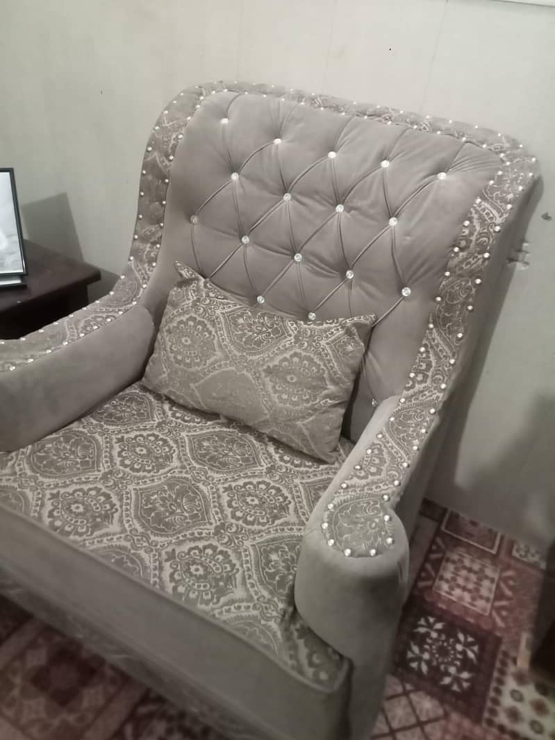 Sofa For Slae 1