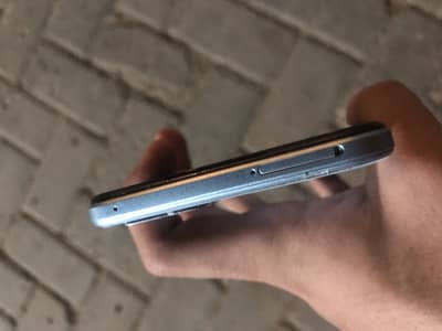 Vivo Y21