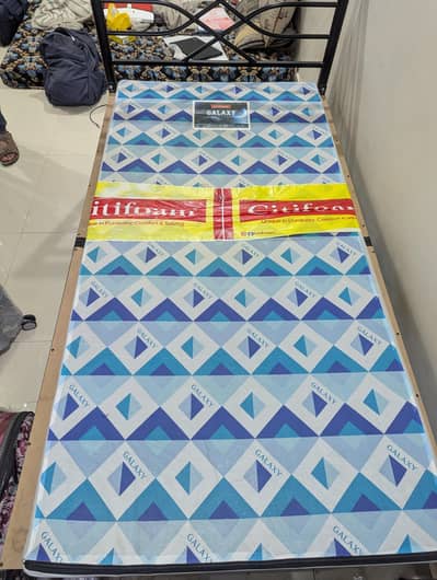 Single bed mattress in a very good condition