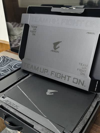 Gigabyte Aorus 15 RTX4060 8GB Laptop 10/10 Condition