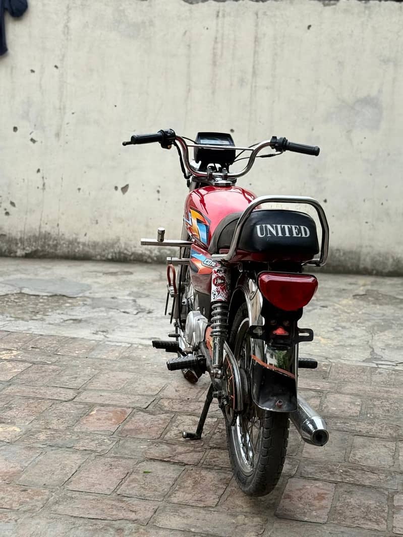 unitited 70 Motorcycle 1