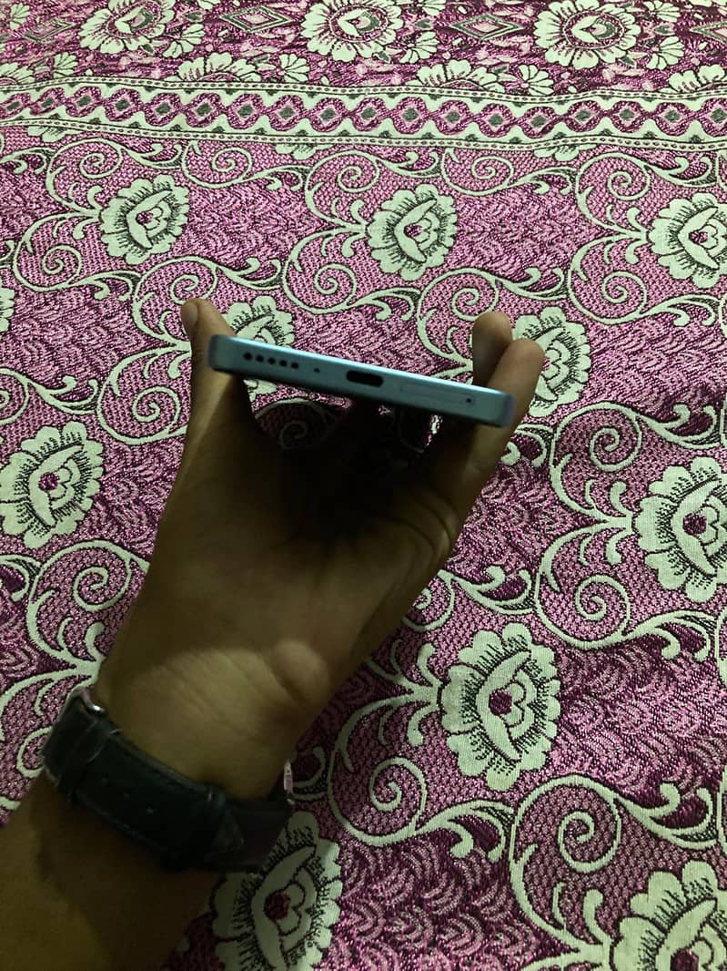Xiaomi Redmi Note 13 2