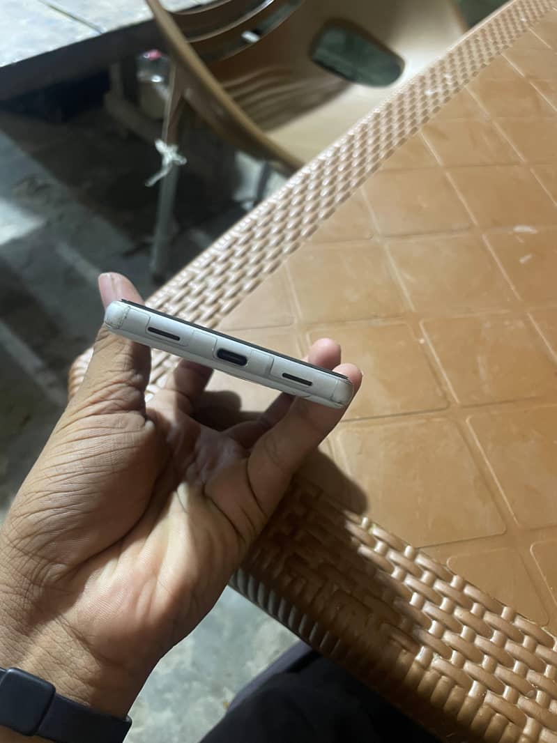 Google Pixel 7a 3