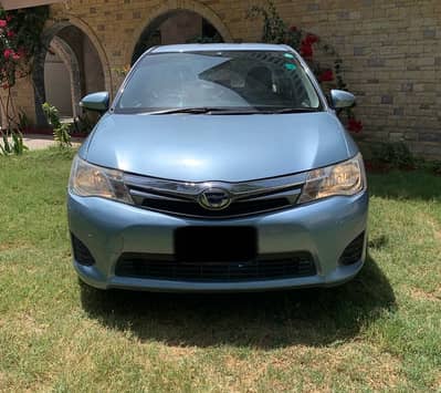 Toyota Corolla Axio Hybrid 1.5