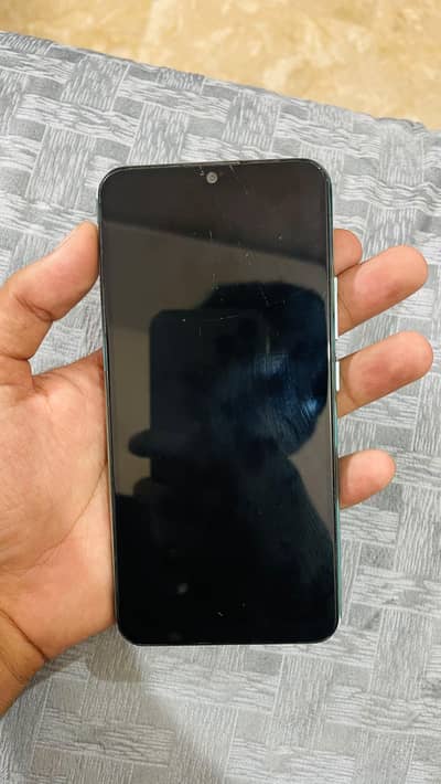 Vivo Y17