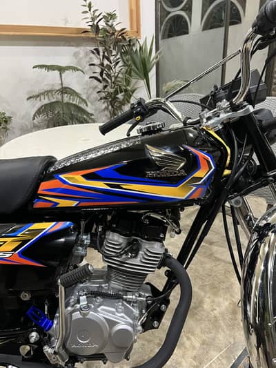 27 model bike black colour 0” meter bike only 180 running For Sale: