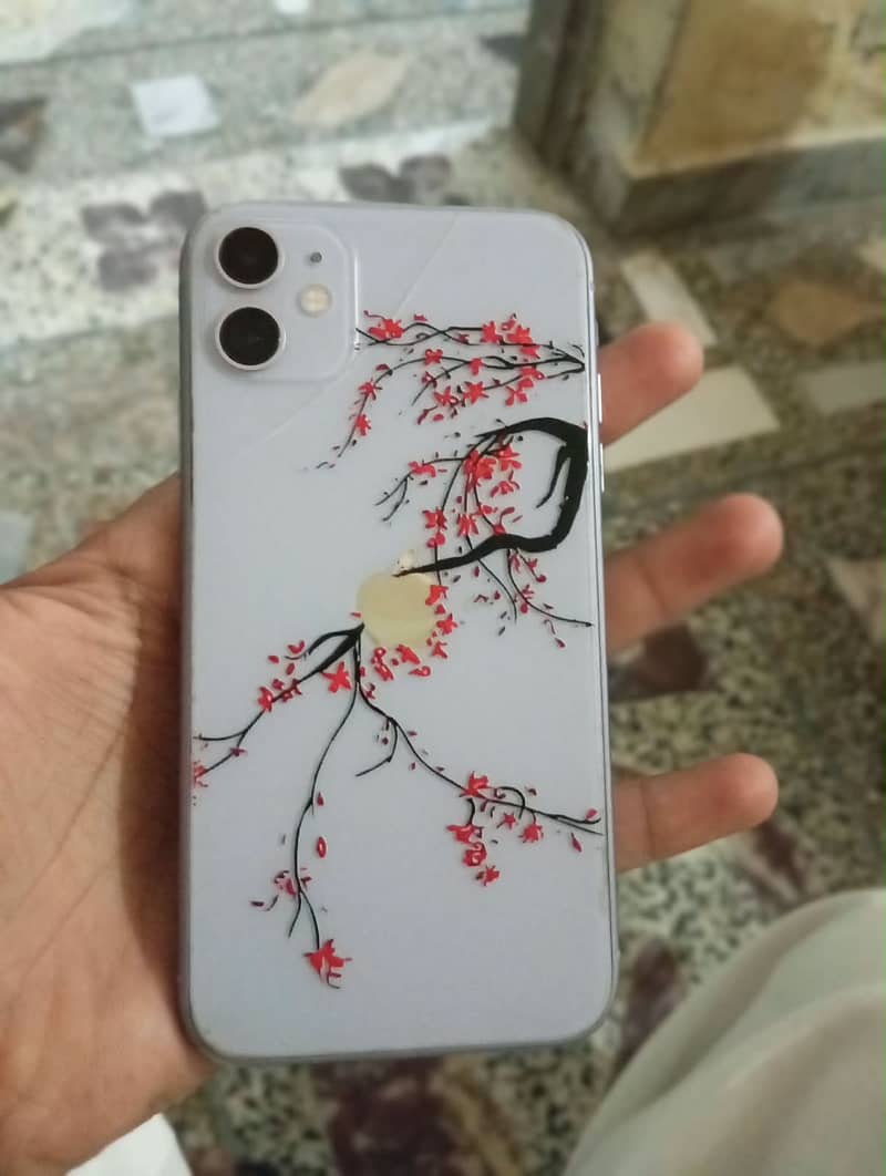 Apple iPhone 11 0