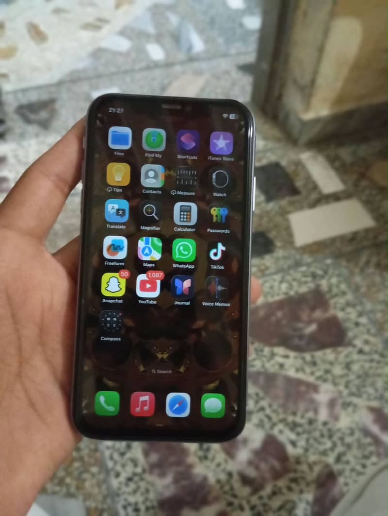 Apple iPhone 11 1