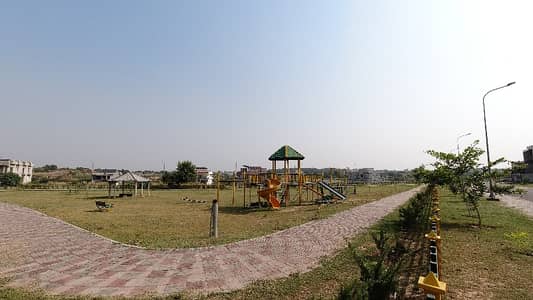 CDA Sector Park Enclave 2 50*90 500 Square Yards Plot For Sale