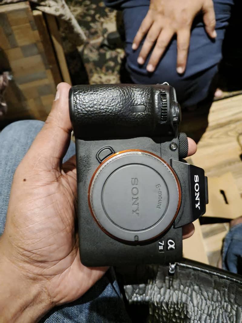 sony A 7iii 4