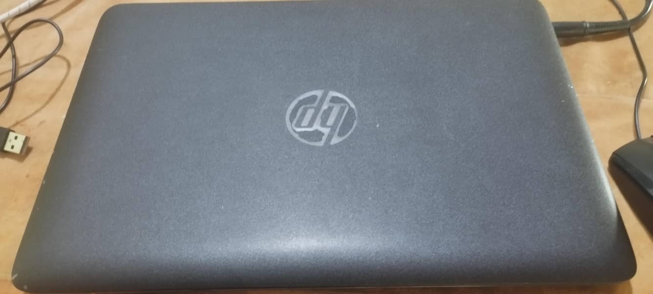 HP Laptop 4