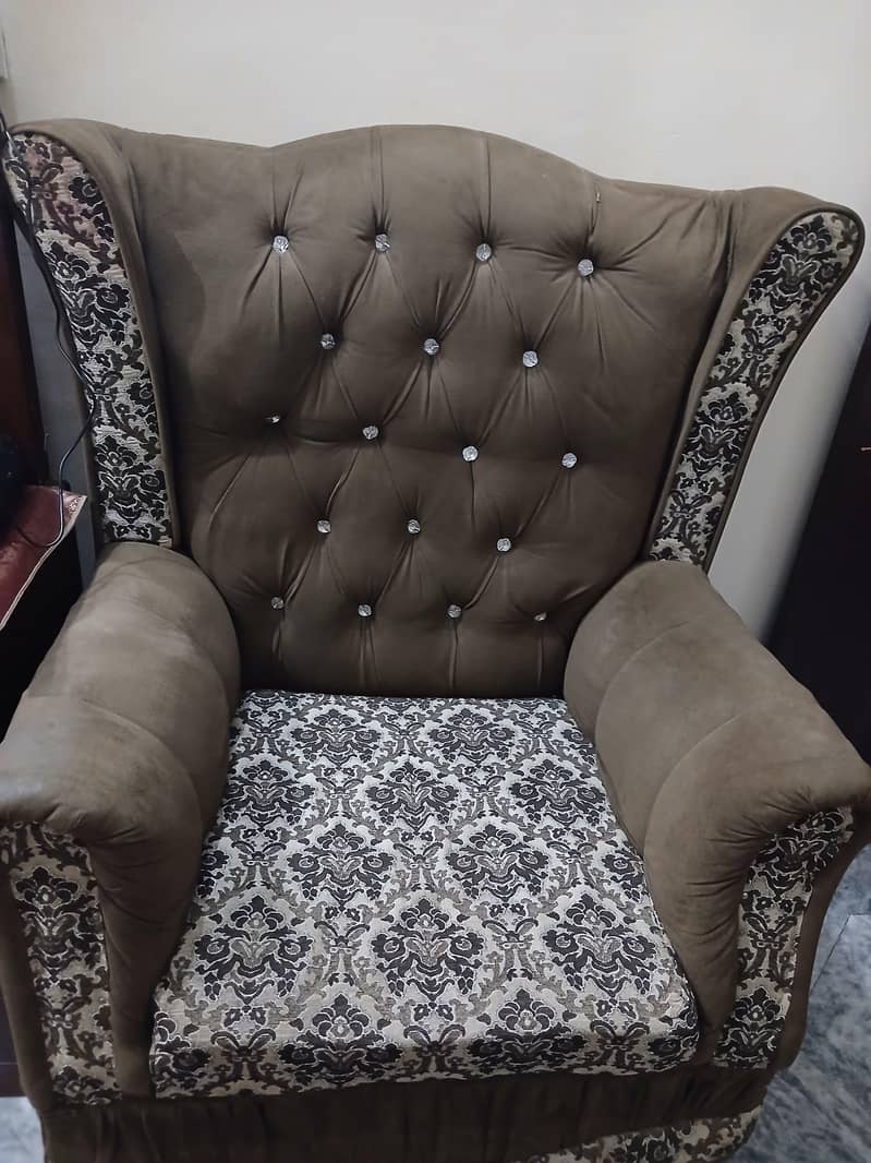 Sofa set or table good condition 4