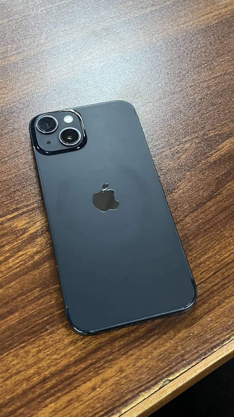 Apple iPhone 13 1