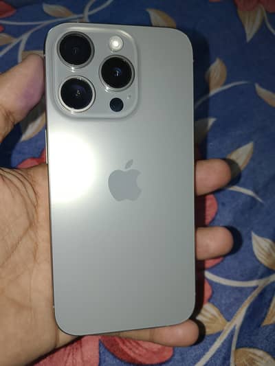 Apple iPhone 15 Pro