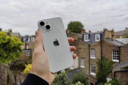 Apple iPhone 14