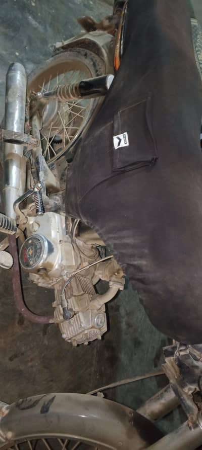 bilkul okey ha koi Kam nh ha bike ma