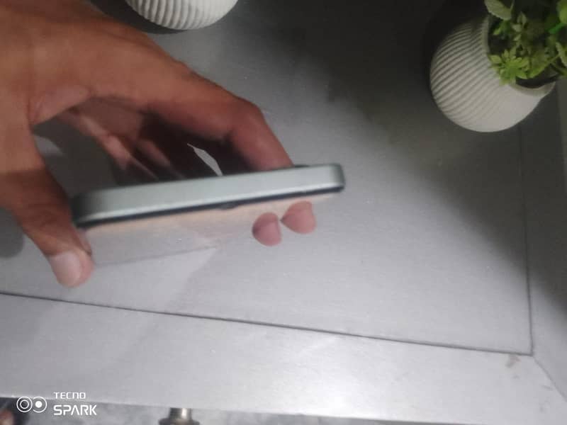 Realme Note 60x 8