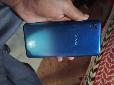 Vivo Y18