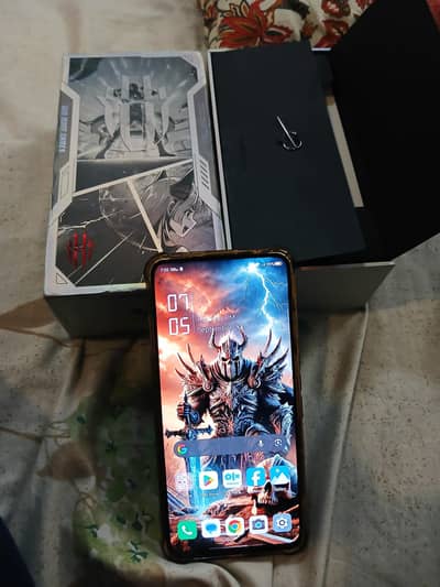 Redmagic 7S Pro global duel sim 16-512gb bought from USA. read add plz