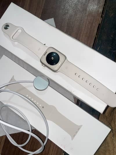 Brand New Apple Watch SE 3 45mm with Box