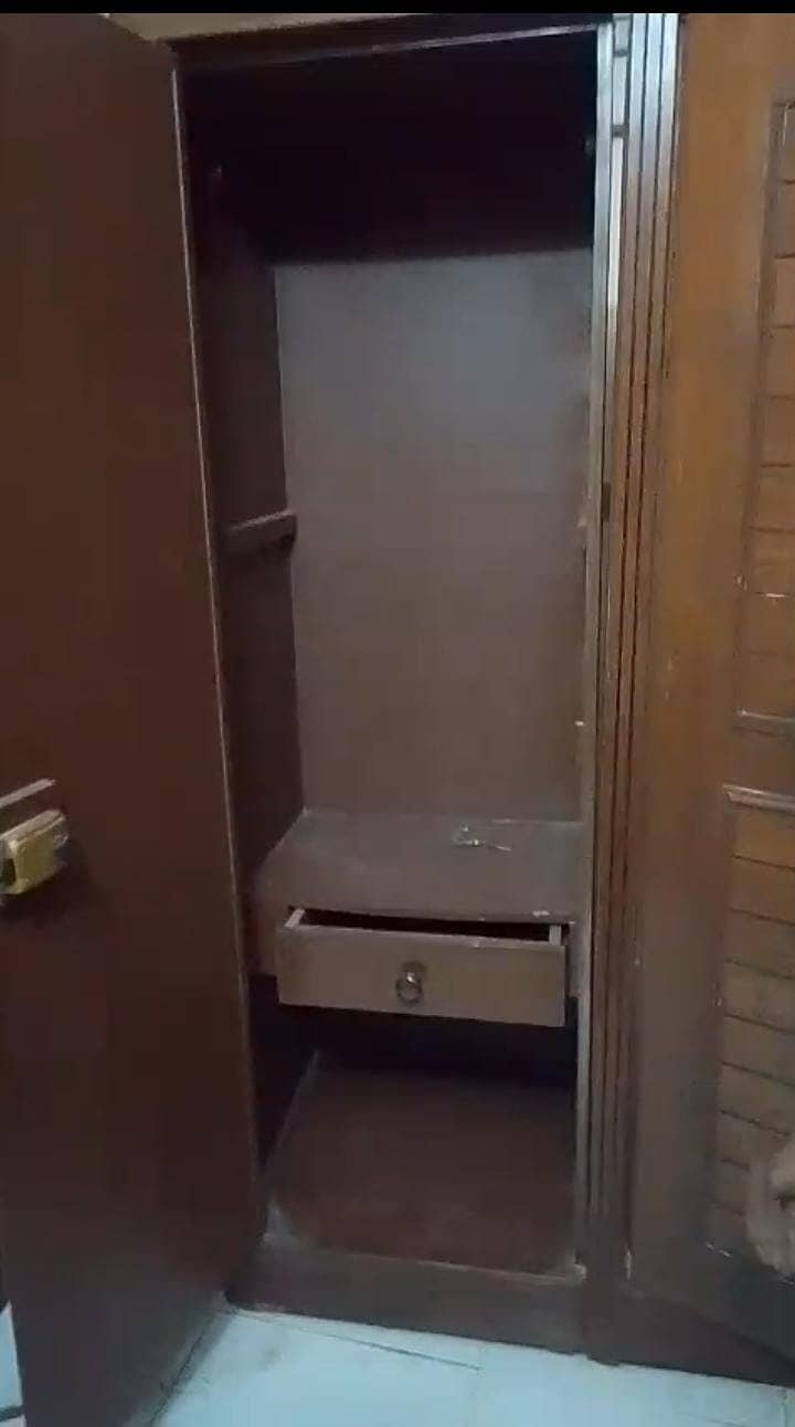 3-door wardrobe 2