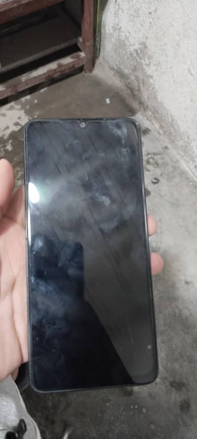 Vivo Y04 full box green color 4+4/128