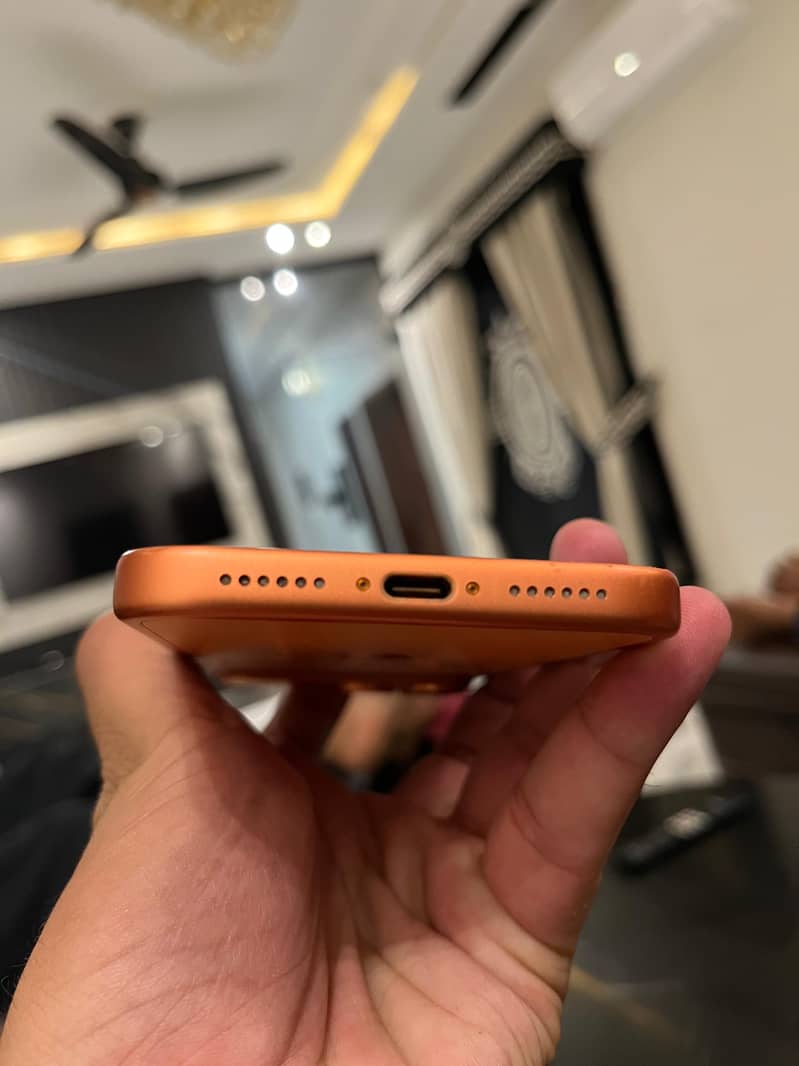Apple iPhone 17 Pro Max 2