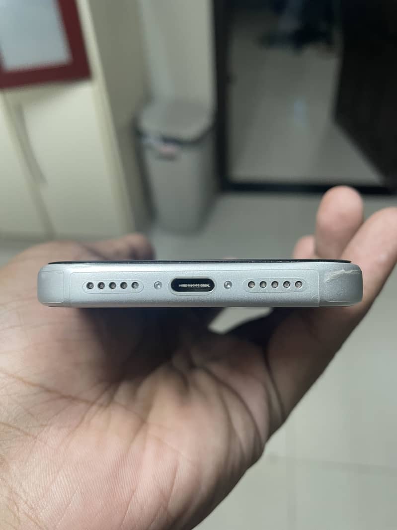 Apple iPhone 17 Pro 4