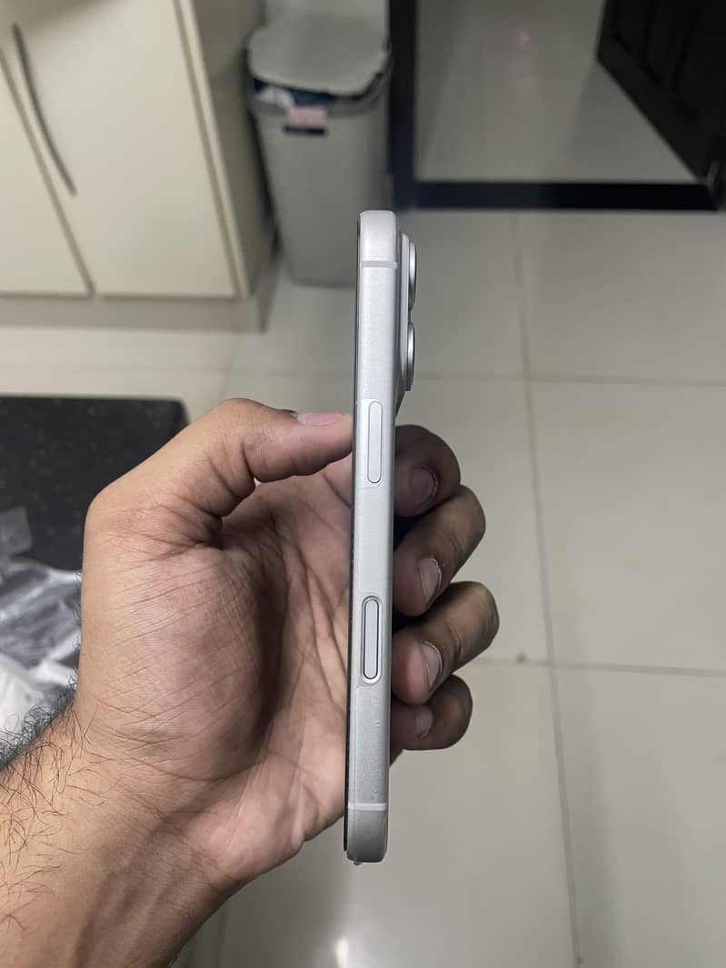 Apple iPhone 17 Pro 5