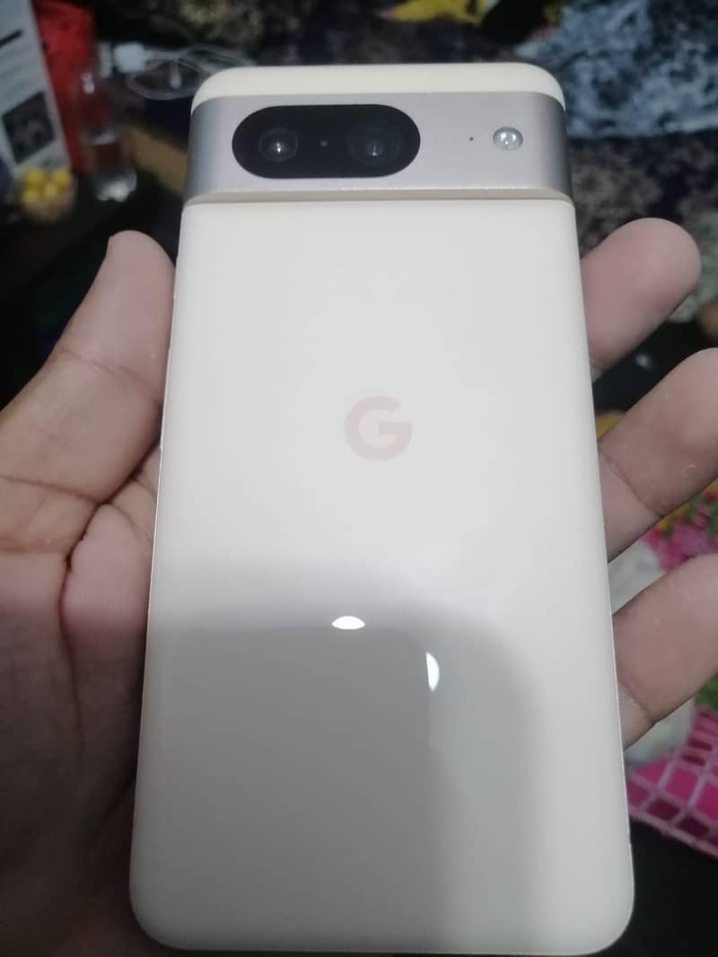 Google Pixel 8 0
