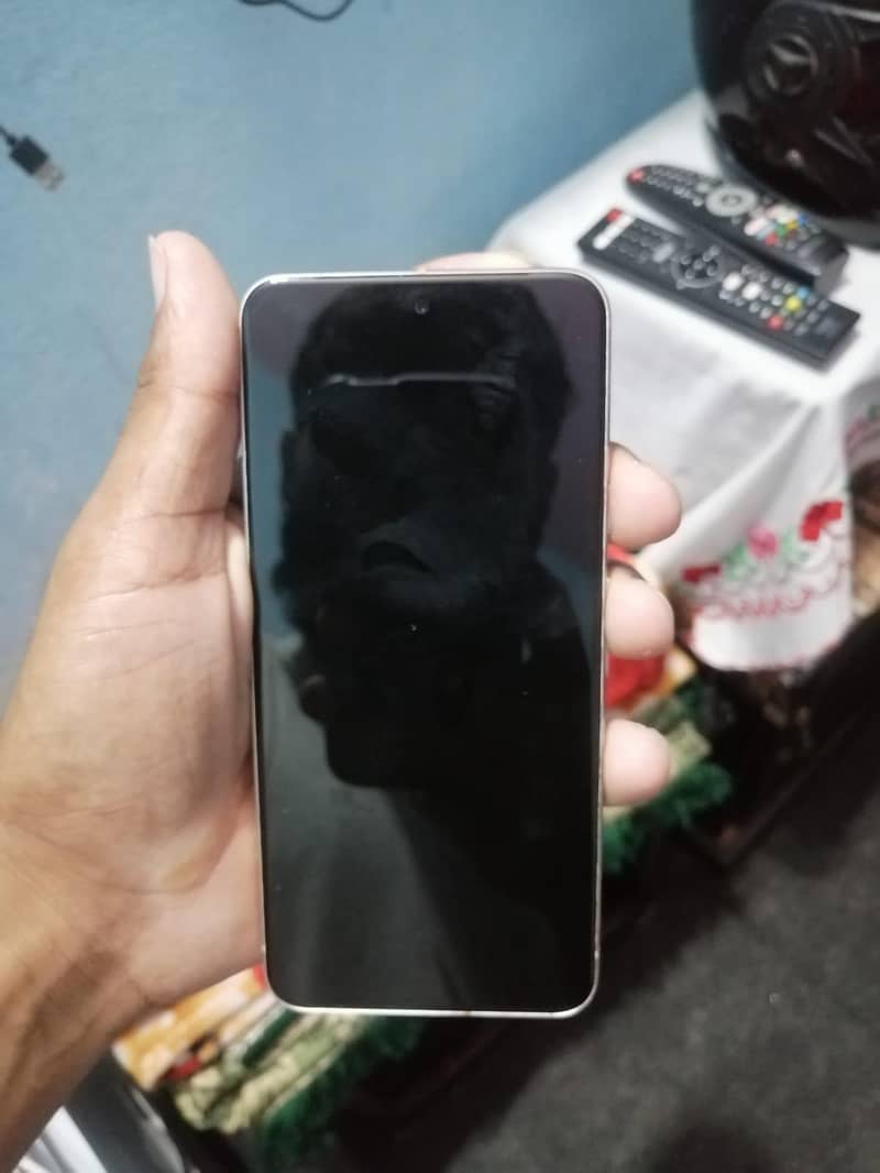 Google Pixel 8 6