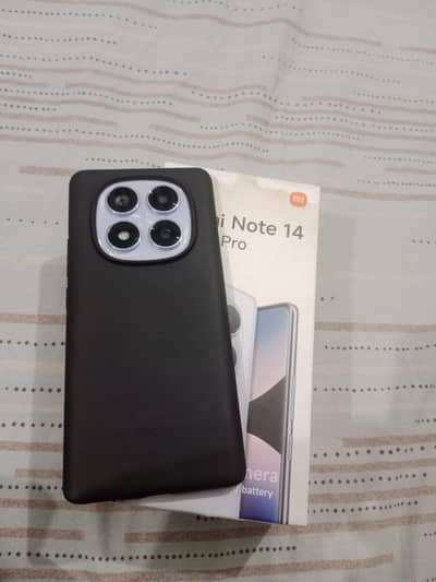 Xiaomi Redmi Note 14 Pro