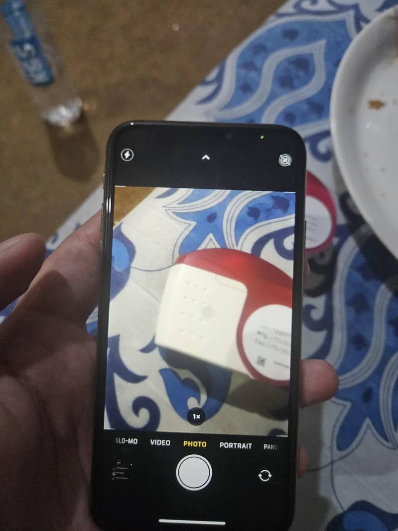 Apple iPhone XS 5